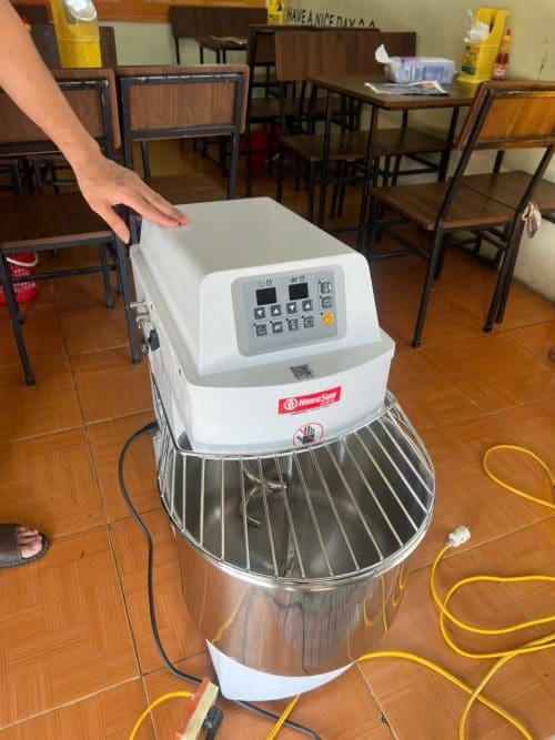 Máy đánh bột 20 lít-30 lít hargsun Máy đánh bột 20 lít-30 lít hargsun